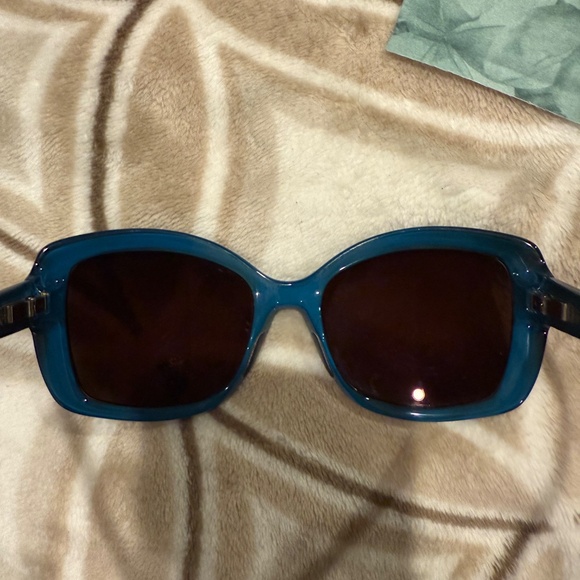 Maui Jim Orchid Sunglasses - Picture 8 of 11